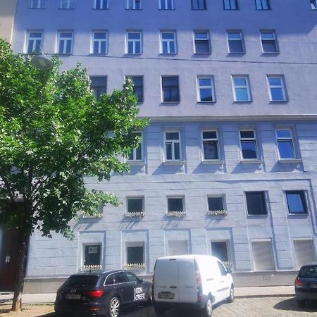 Smart Mini Hotel Wien Exterior foto