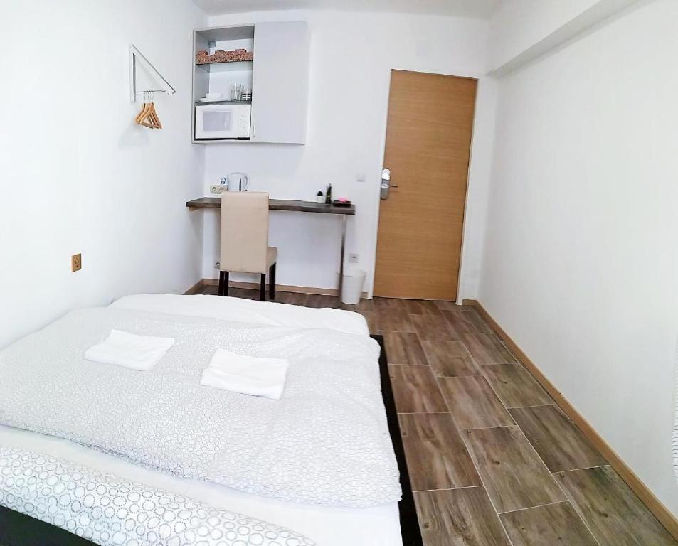 Smart Mini Hotel Wien Exterior foto